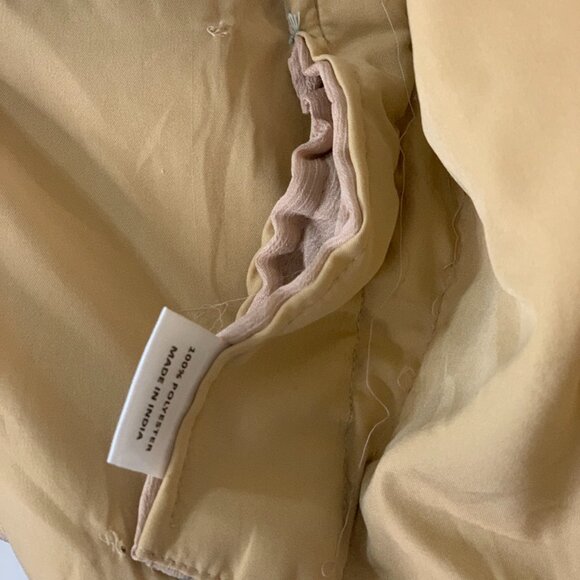 NWT - Beige Lehenga Set With Floral Sequin Cutdana Hand Embroidered Blouse - L - Picture 11 of 16